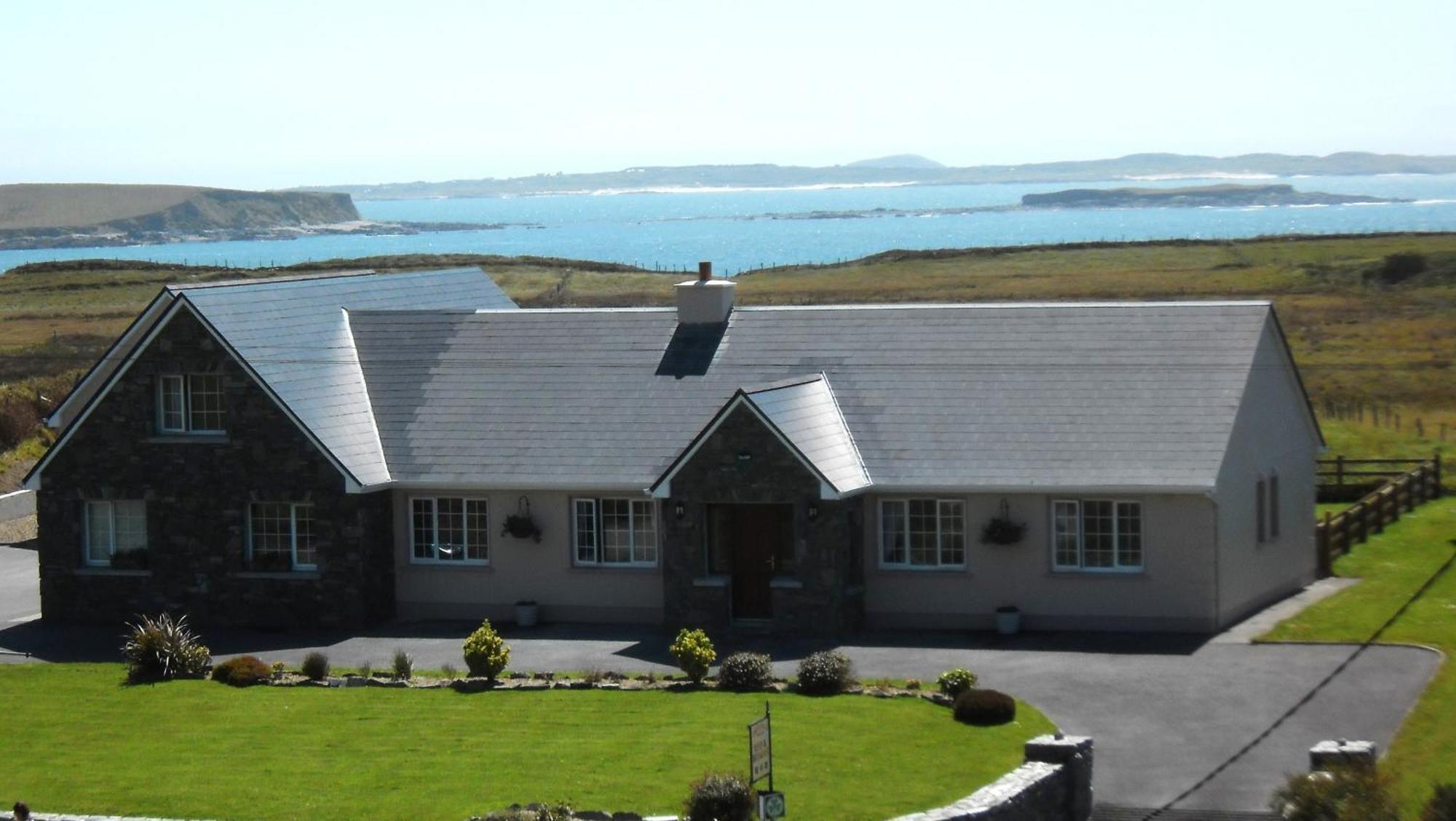 Seafield House B&B Clifden Exterior photo